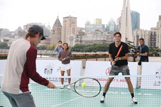 解到网球运 解到网球运