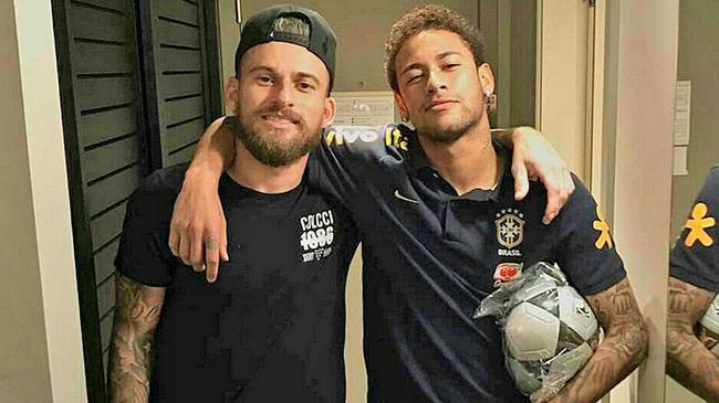 作为他庆祝 作为他庆祝