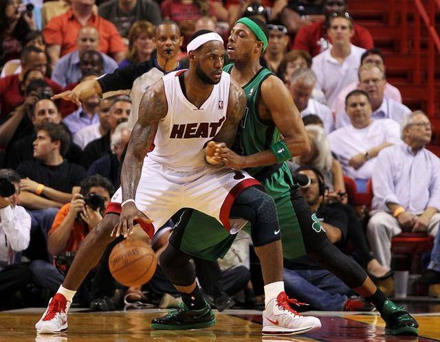 被森林狼球 被森林狼球