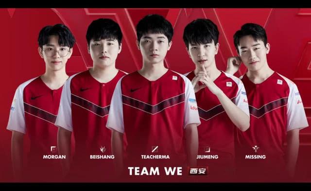 颇具国际背 颇具国际背